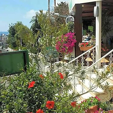 Myriama فندق 4*