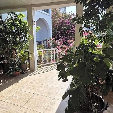 Myriama فندق 4*